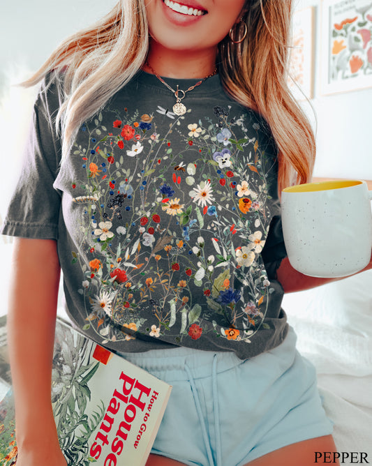 Vintage Pressed Flowers Boho Cottagecore Comfort Colors Shirt, Botanical Floral Wildflowers Fairycore Gift Garden Lover