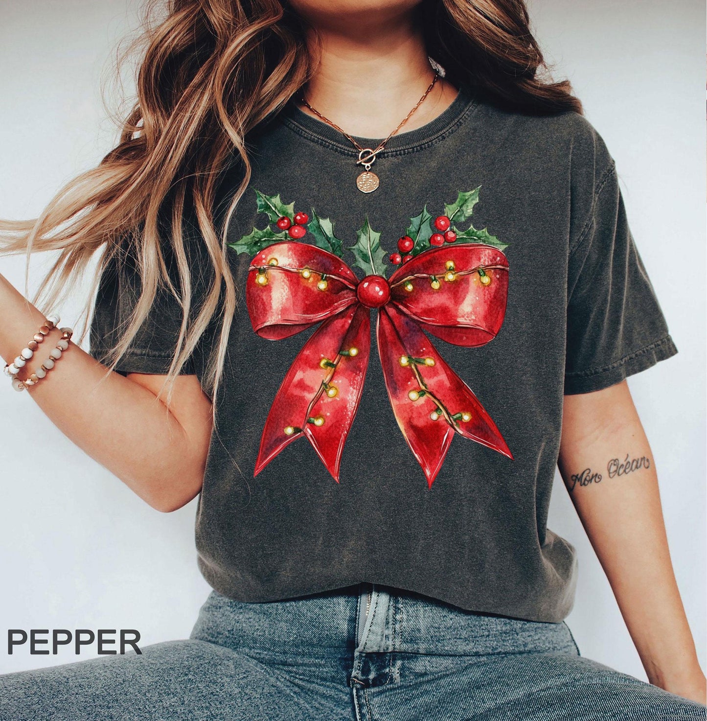 Comfort Colors Christmas Bow Shirt, Coquette Bow Shirts, Christmas Girly Tees, Christmas Gift, Christmas Retro Tee, Xmas Coquette Shirts